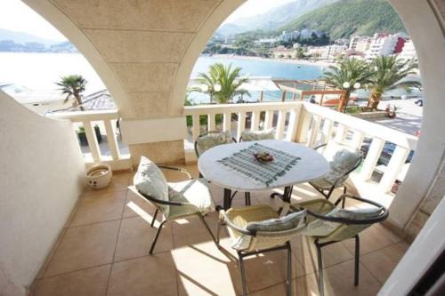 Rafajlovici Apartment | Sea view