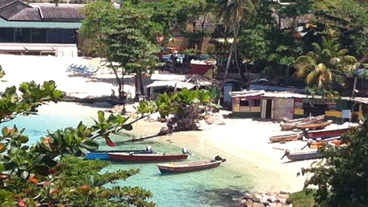 Ocho Rios Villa | Sea View Penthouse