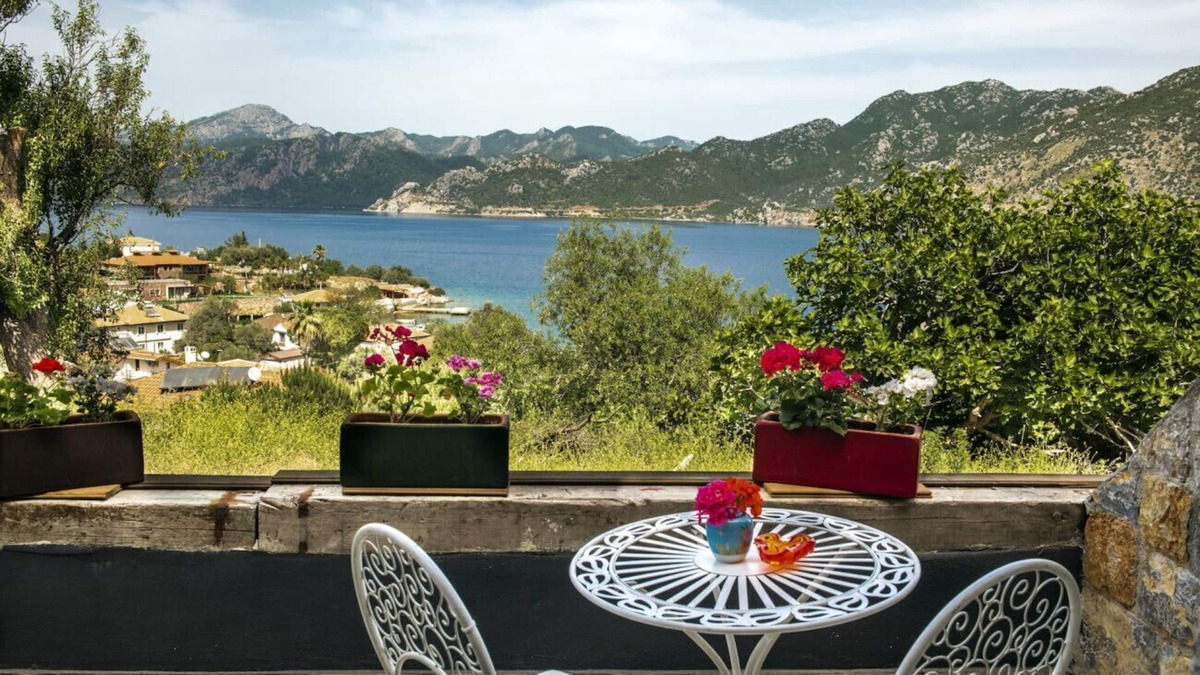 Selimiye Bed & Breakfast | Sea View Studio w Pool and Balcony 5 min to Beach