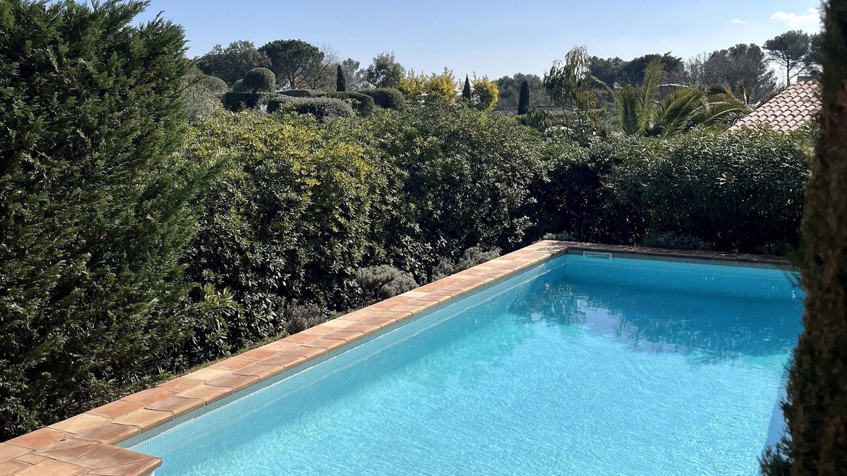 Guerrevieille Villa | Sea view villa 100m from the beach