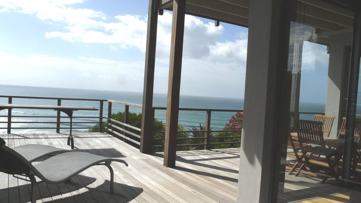 Redhill House | Sea views from every room of this lovely Muizenberg house