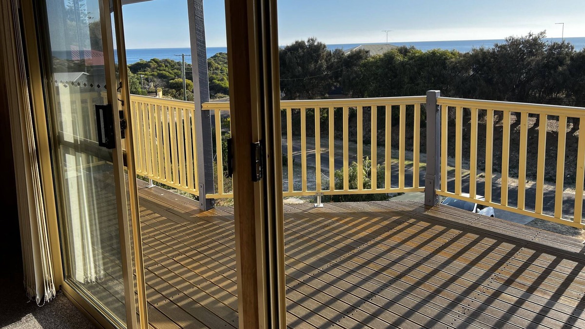 Preston Beach House | 🏖️ SEA VIEWS & SUNSETS @ DEJA VIEW, PRESTON BEACH - SLEEPS 12