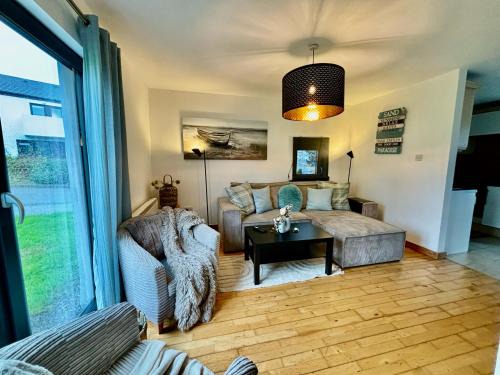 Youghal Villa | Sea Whispers - My Charming Costal Retreat in Youghal