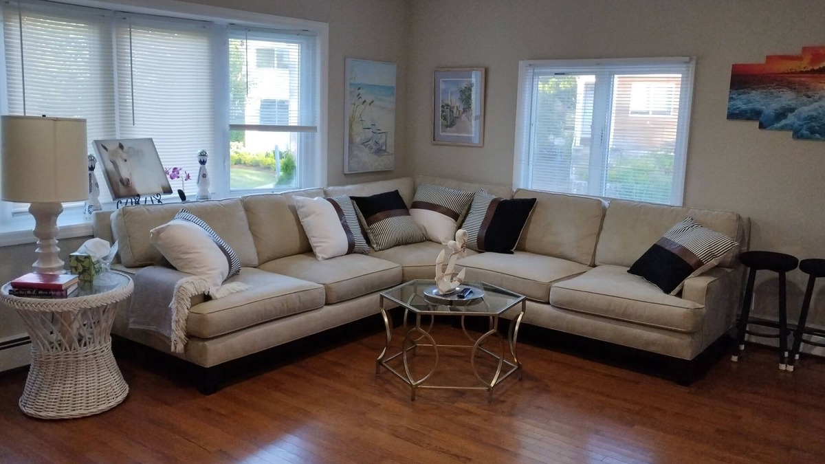 Cove - East Side - Shippan Apartment | Seabreeze at the beach west beach Stamford ct.