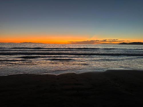Raumati South House | Seabreeze Retreat - Paraparaumu Holiday Home
