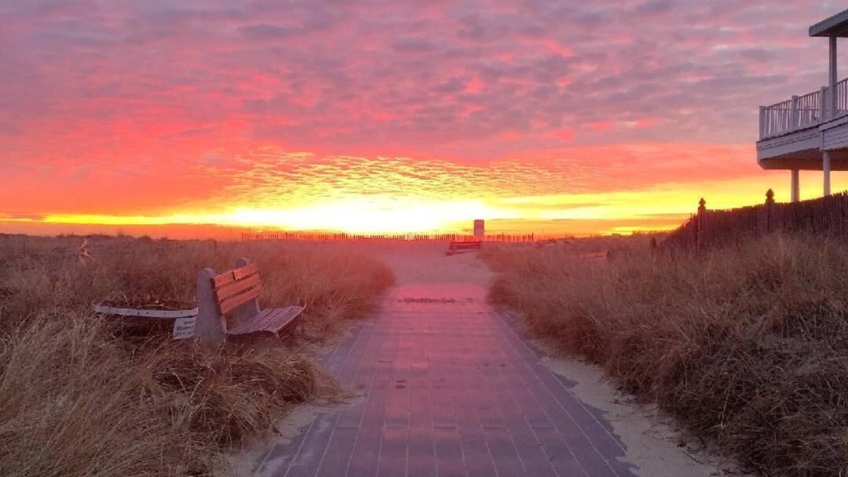 Seabrook Apartment | Seabrook Beach MULTIWEEK/LAST MINUTE DISCOUNT winter rental 12/1-6/15