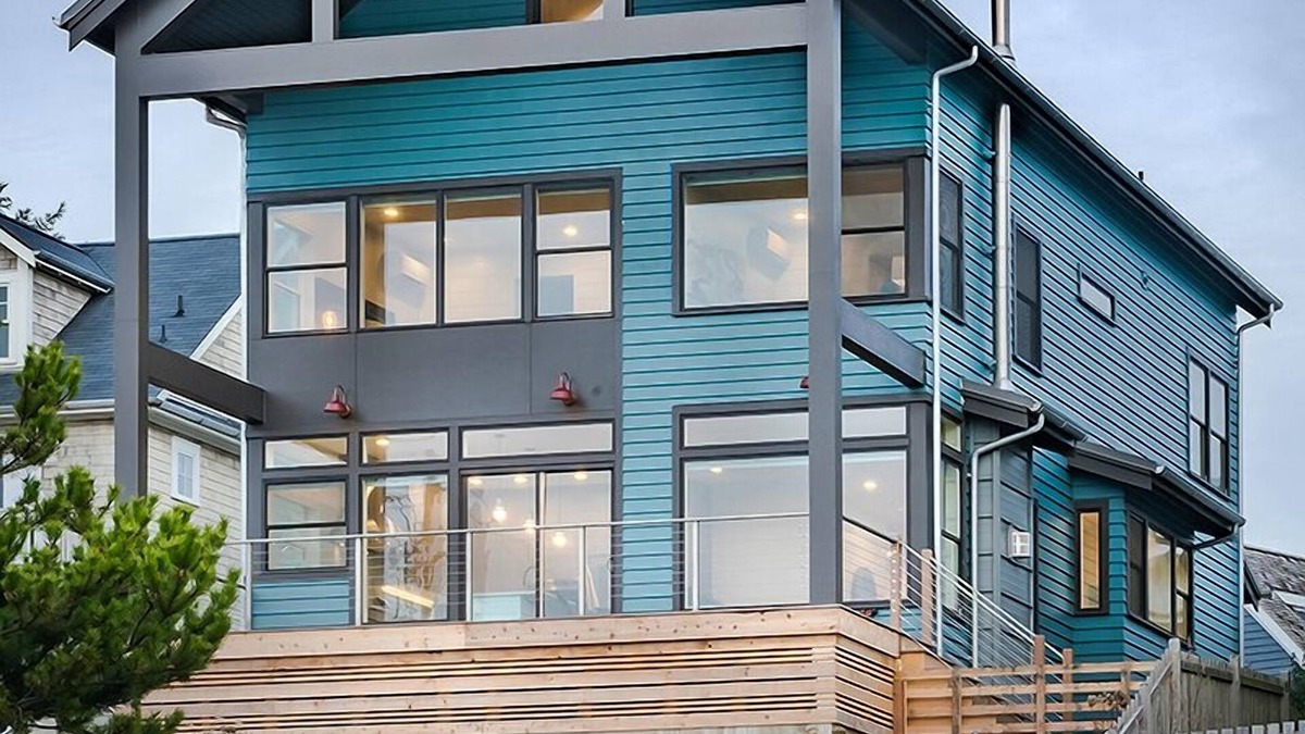 Seabrook House | Seabrook's RoShamBo: Oceanview, Dog Friendly