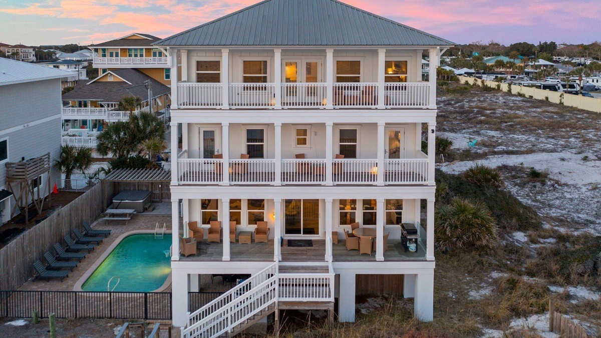 Tang-O-Mar House | Seaclusion - Beachfront Home with Private Pool & Gulf Views