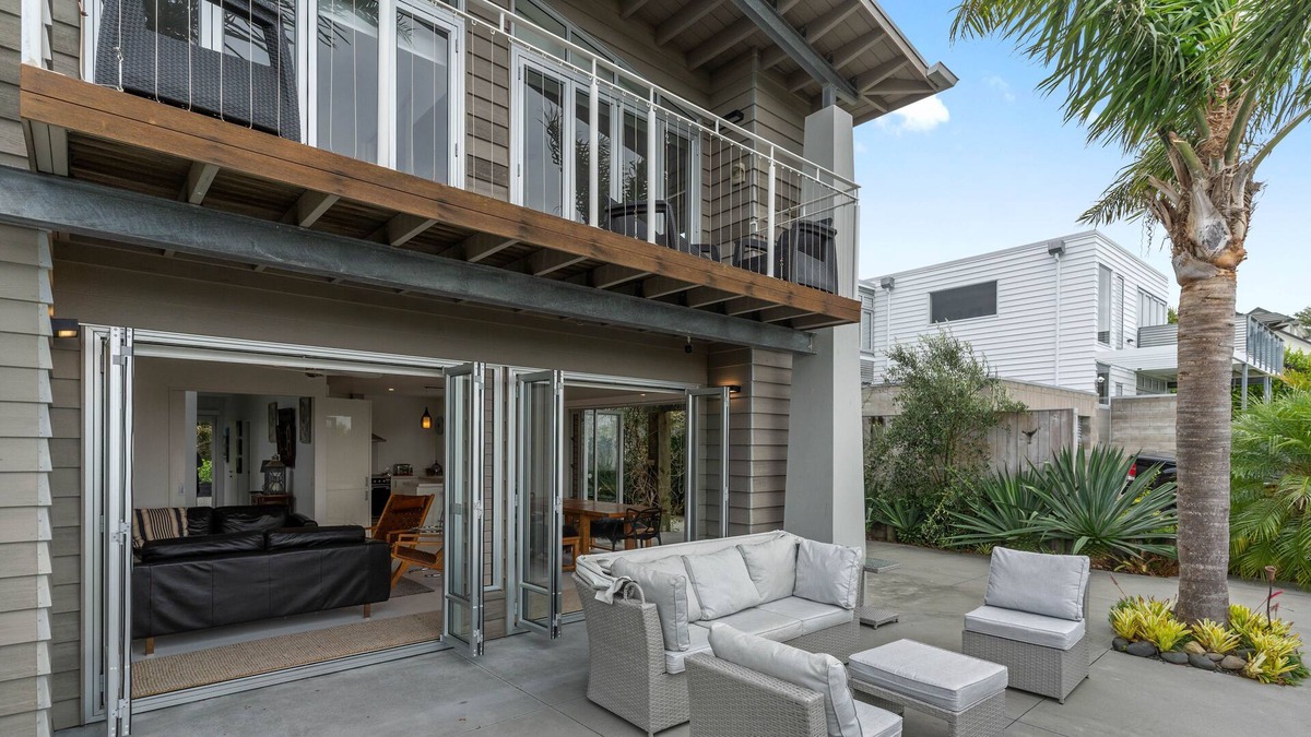 Langs Beach House | Seacrest Luxury - Langs Beach Holiday Home