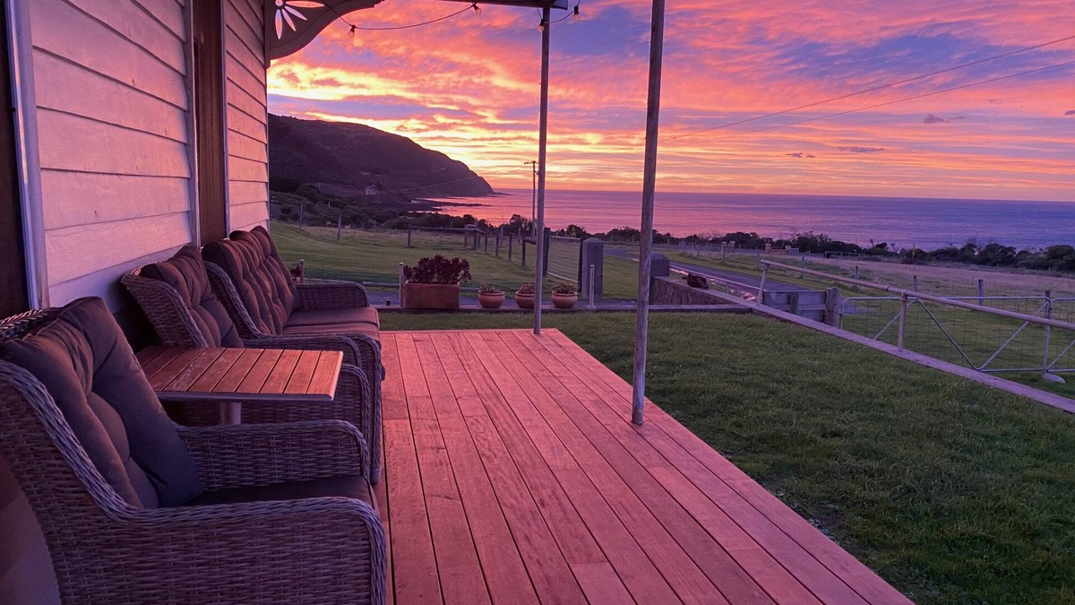 Sugarloaf House | Seacroft Chapel - LUXURY with Amazing Ocean VIEWS