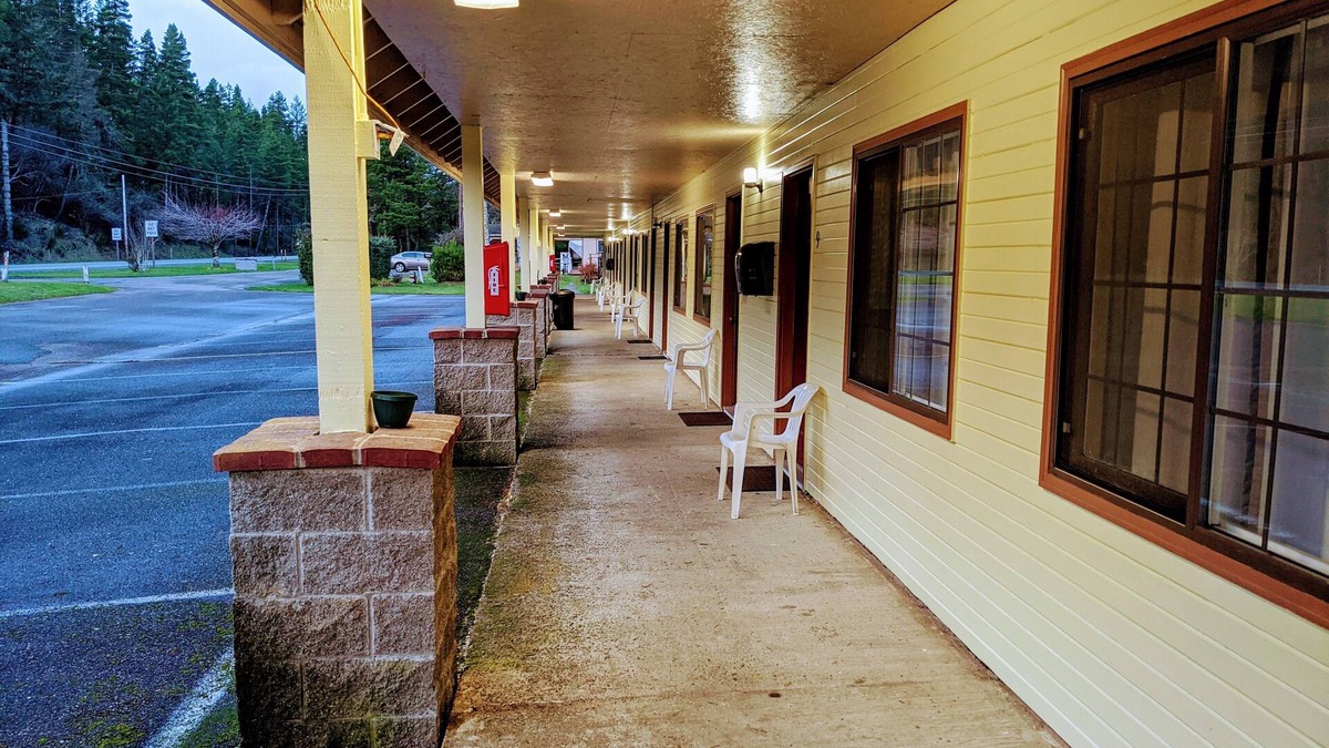Lakeside Hotel | Seadrift Motel & RV Park