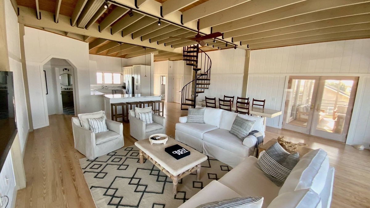 Alligator Point House | Seafarer 3 bed 2 1/2 bath Gulf to bay sleeps 6. Elevator