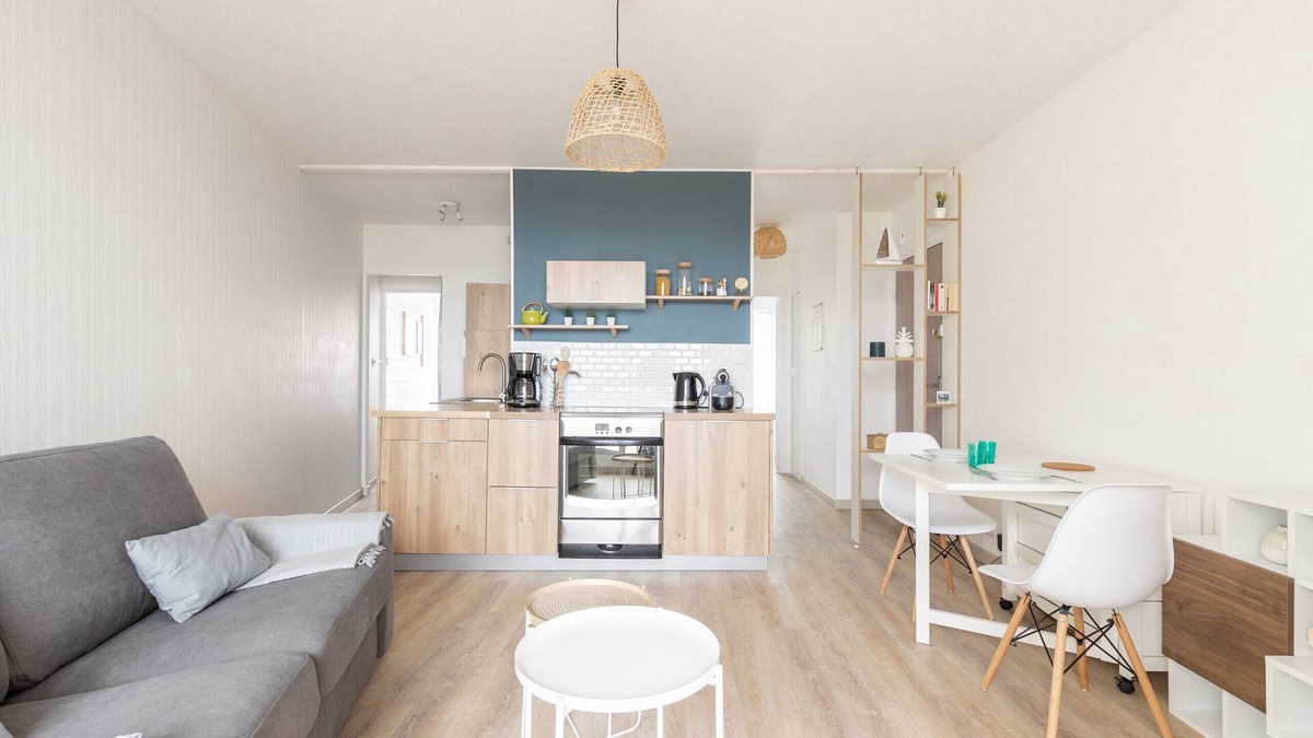 Saint-Gilles-Croix-de-Vie Apartment | Seafront and ocean views - Stay for 4