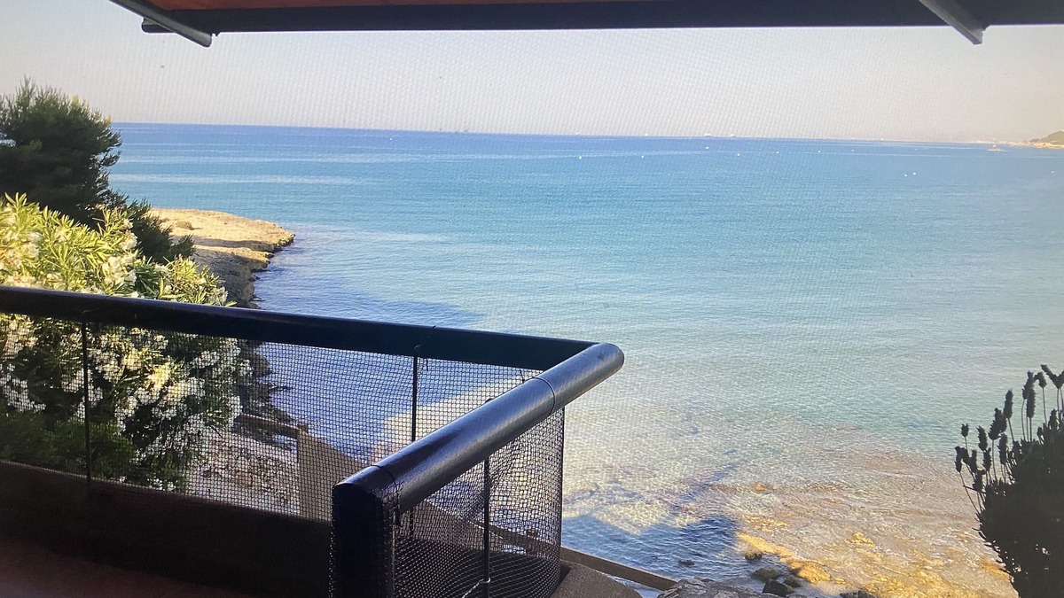 Altafulla Apartment | Seafront apartment in Altafulla beach, Costa Dorada, Tarragona, Spain