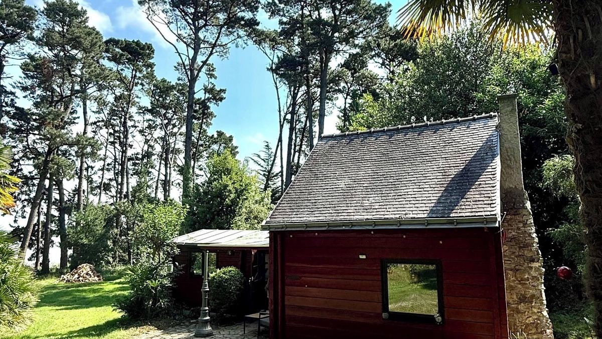 Penestin Ski Chalet | Seafront chalet