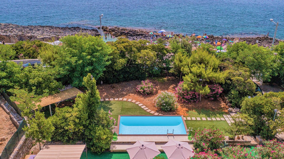 Marina Serra Villa | Seafront historical villa with fabulous garden and private pool