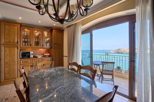 Marsaskala Apartment | Seafront Luxury Apartment
