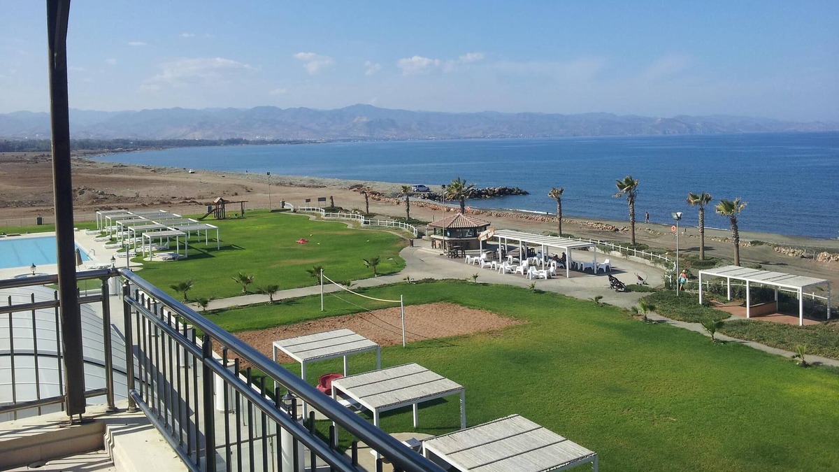 Ghaziveran Apartment | Seafront penthouse apartment in award winning Aphrodite Beachfront Village