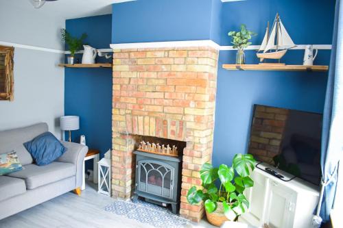 Pakefield House | Seagull Cottage - Suffolk Coastal Escapes