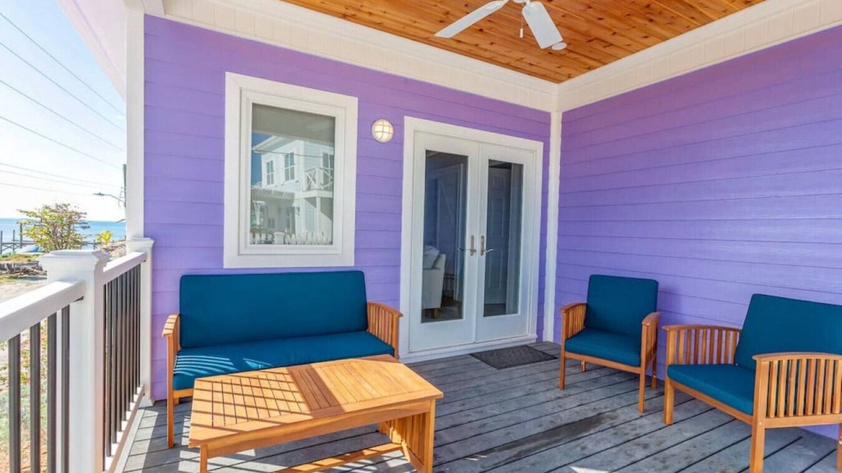 Great Guana Cay Cottage | Seahorse Hideaway - Guana Cay, In the Settlement