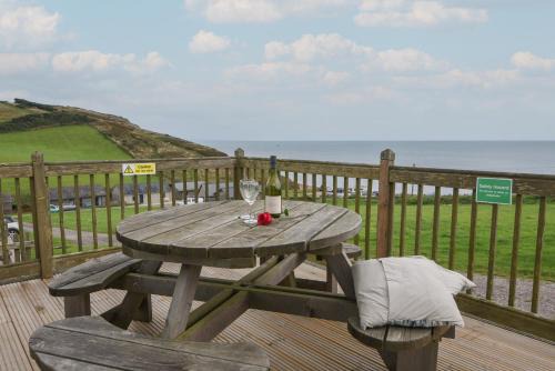Eype House | Sealark
