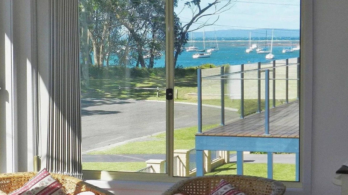 Callala Bay House | Sealark – stunning views of the bay