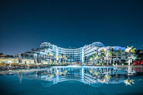 Yavansu Mahallesi Hotel | Sealight Resort Hotel