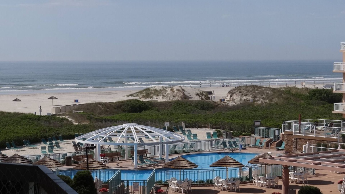 Diamond Beach Condo | Seapointe Village Ocean View Beachfront Condo Wildwood Crest nDiamond Beach