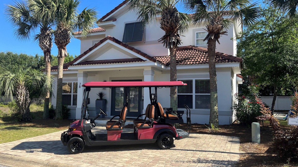 Emerald Waters Village House | "Seas The Day" Private Pool, Golf Cart, Deeded Beach, Emerald Waters Village