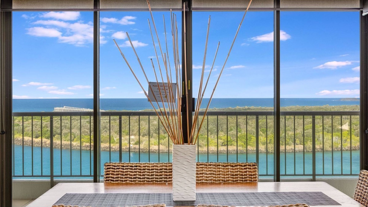 Tweed Heads Apartment | Seascape 1403 - Renovated & Stunning Views