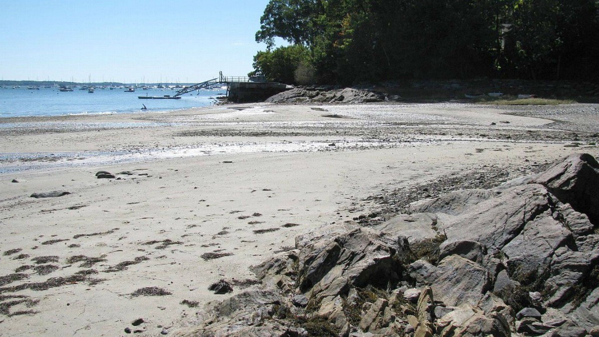 Falmouth Foreside Cottage | "Seascape" - a charming, coastal cottage ~ Falmouth Foreside