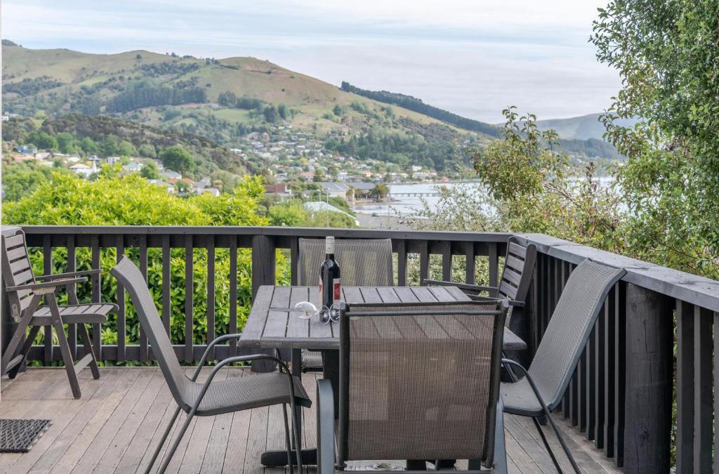 Akaroa House | Seascape and Serenity - Akaroa Bach