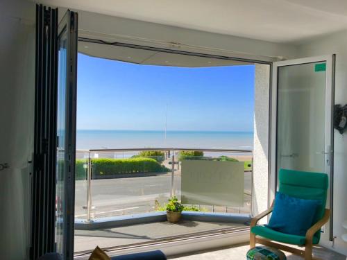 Bexhill-on-Sea Apartment | SeaScape