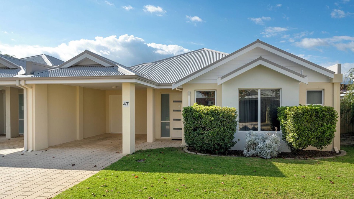 Broadwater House | Seashell Cottage – Relaxing Cape View Getaway
