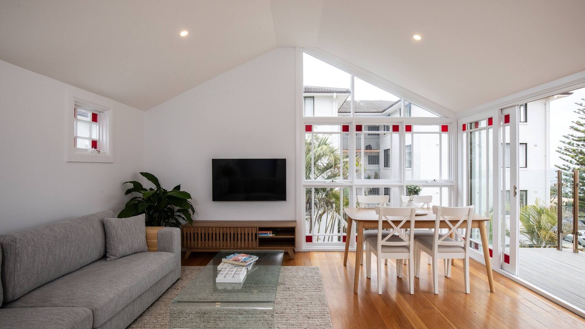 Narrabeen Apartment | Seaside apartment, 100m to beach