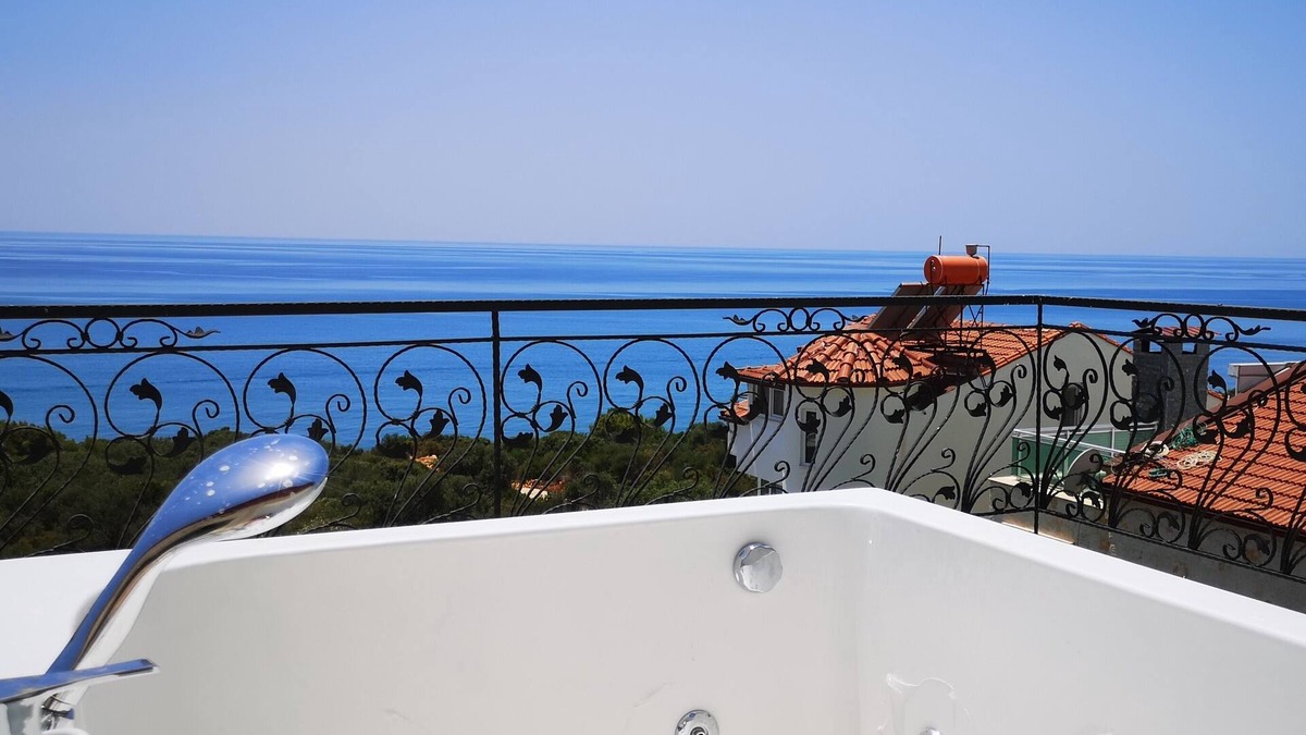 Demre Villa | Seaside Bliss: Villa Nova