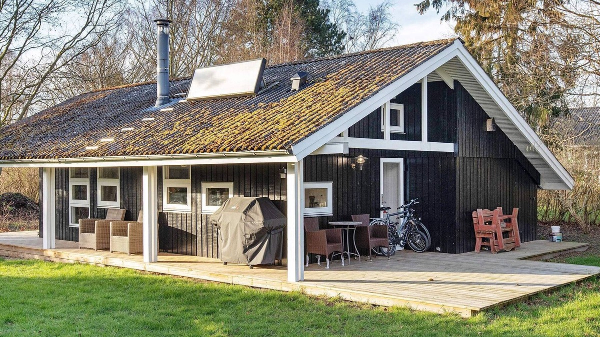 Togeholt House | Seaside Charm in Boged-By Traum