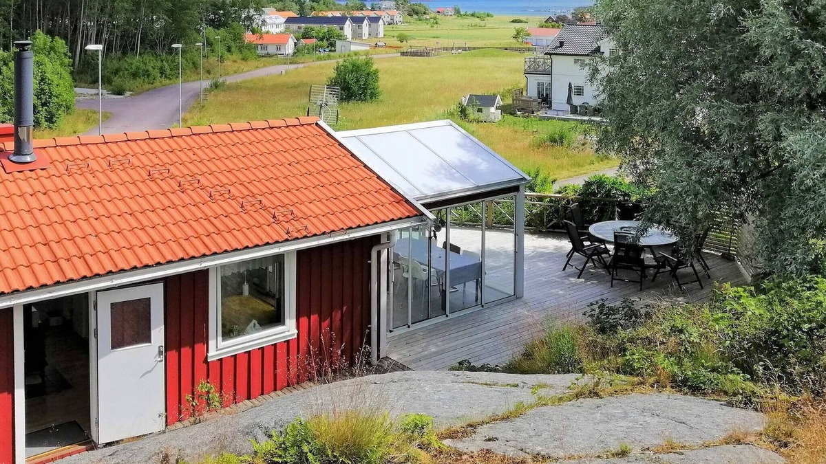 Hoviksnas House | Seaside Charm in Hoviksnas-By Traum