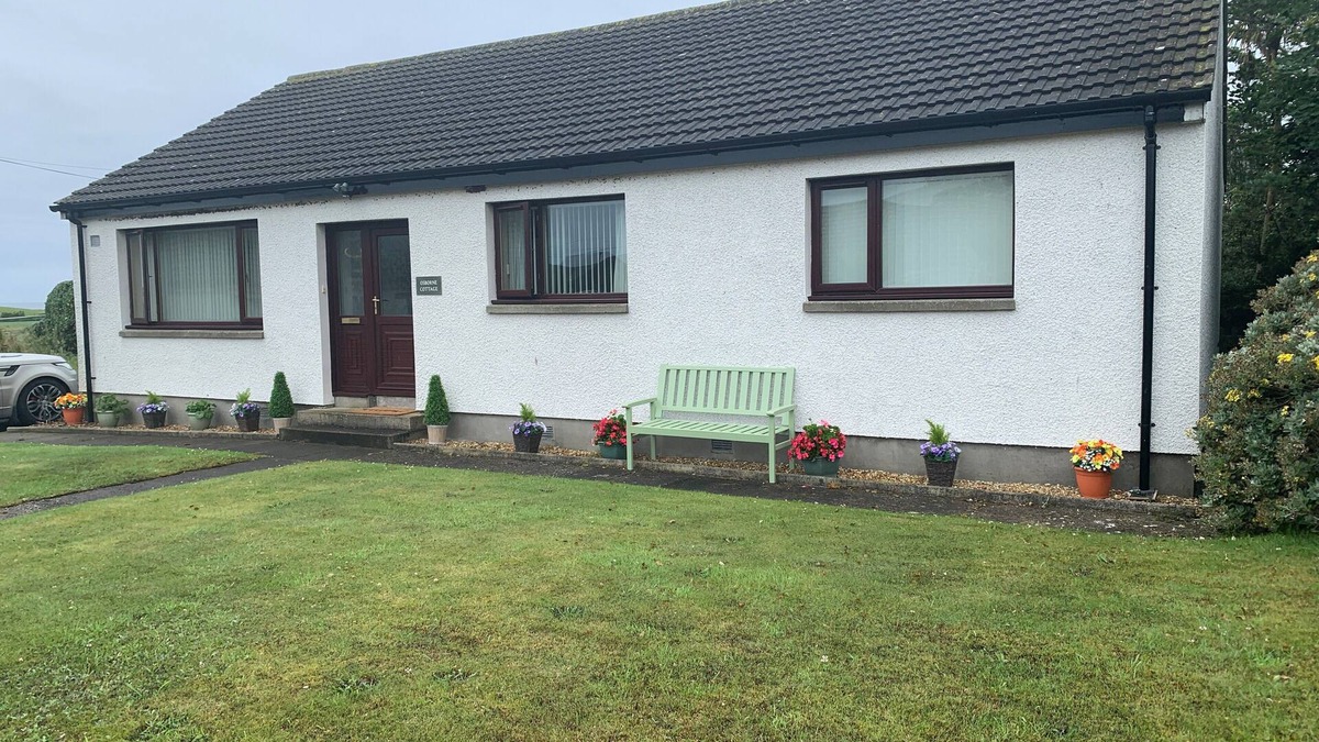 Campbeltown Cottage | Seaside Cottage In The Heart Of Southend Village
