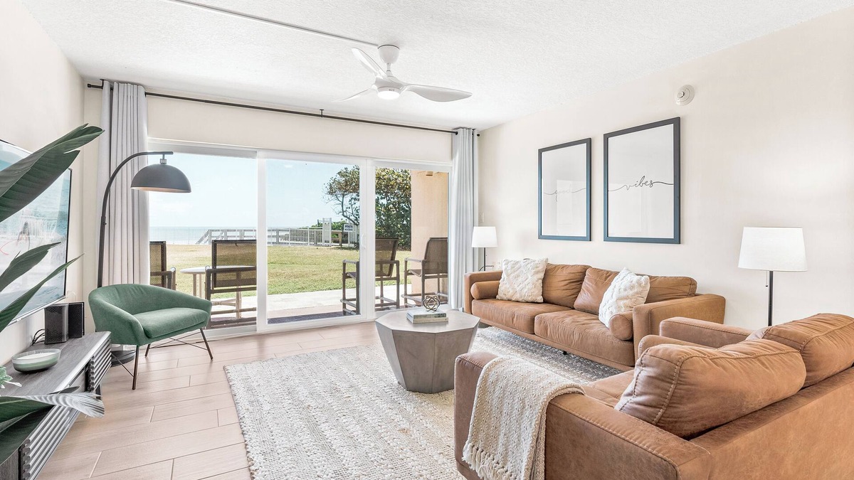 Satellite Beach Condo | Seaside Escape β Ground-Floor Condo with Panoramic Ocean Views, Steps to Beach & Pool ποΈ