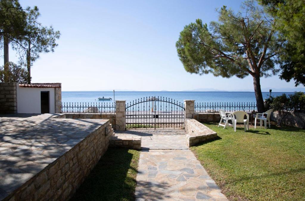 Kineta Villa | Seaside Haven Kineta