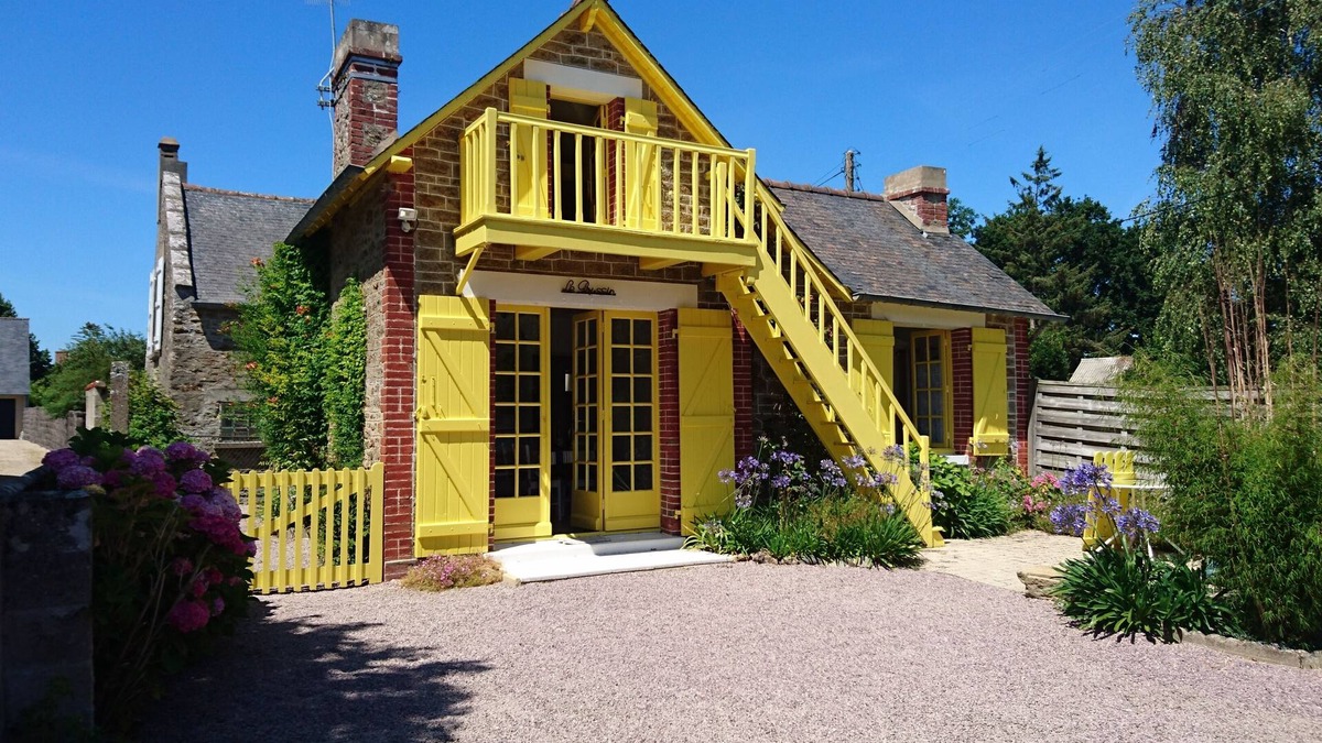 Lancieux House | Seaside holiday house