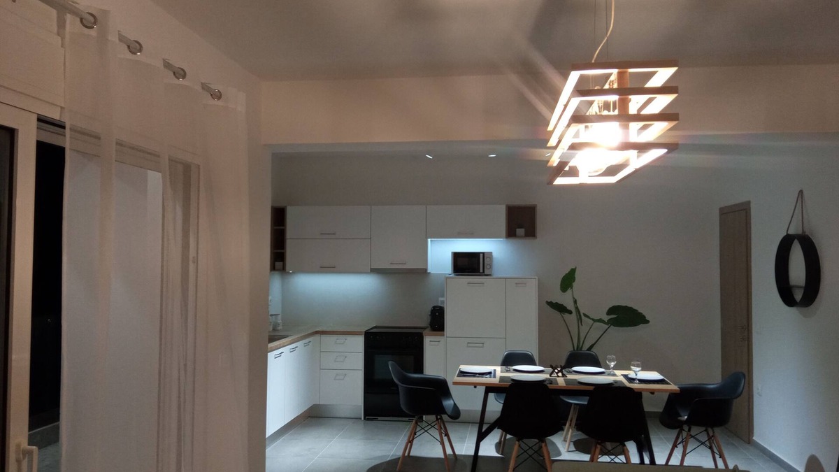 Analipsi Apartment | Seaside luxury apartment