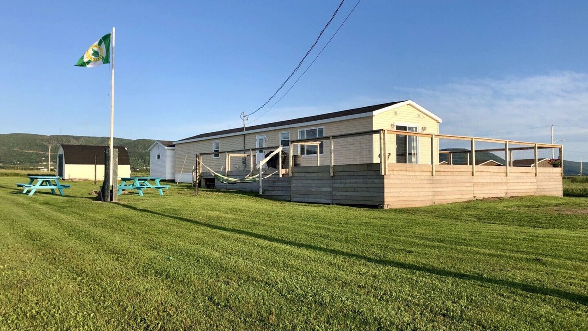 Cheticamp Cottage | Seaside Nest on Private Waterfront
