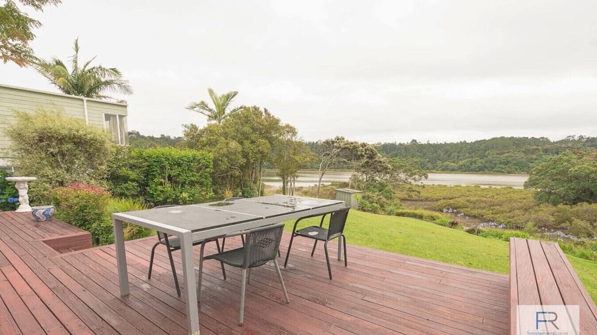 Beach Haven House | Seaside Oasis Haven (by Furnished Rentals)