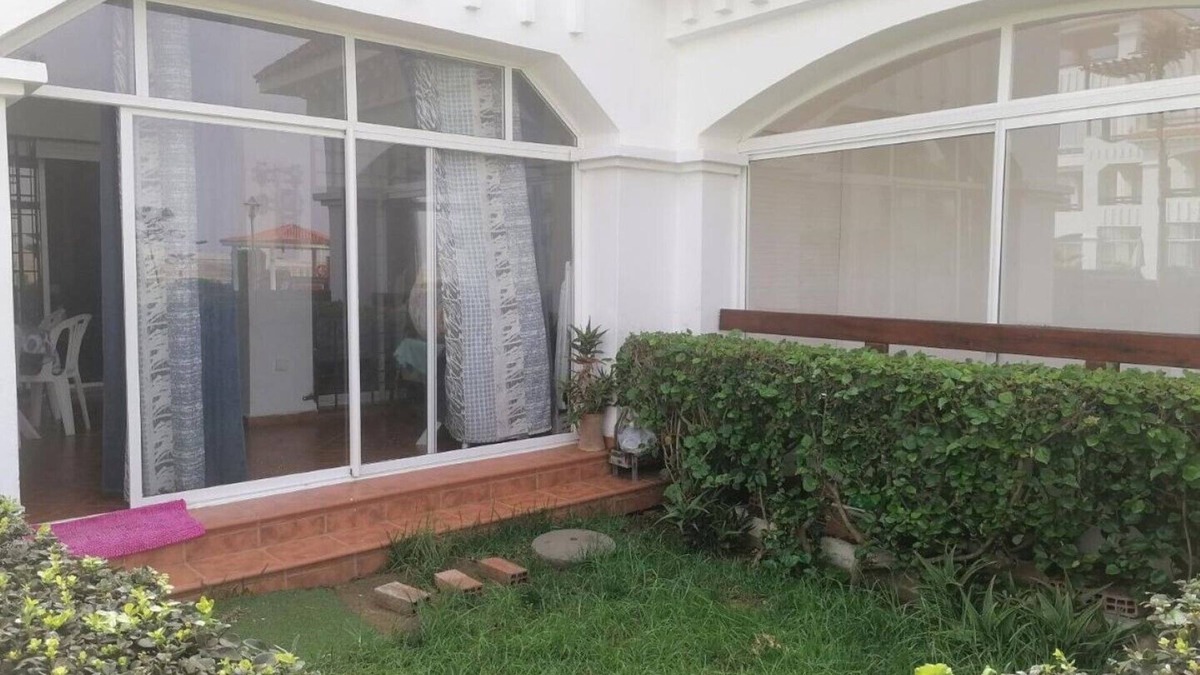 Asilah Beach Apartment | Seaside Poolside Cozy Apartment