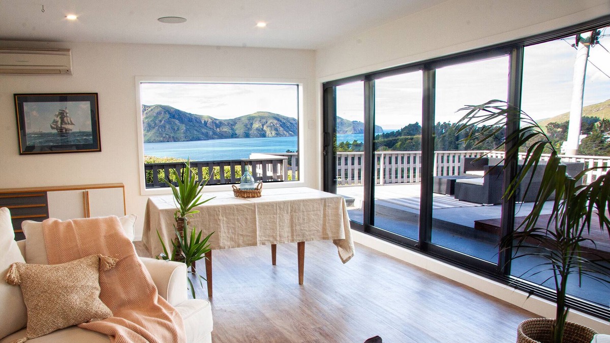 Diamond Harbour House | Seaside Sanctuary with amazing sea & mountain views