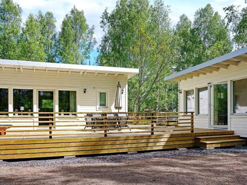 Loftahammar House | Seaside Serenity in Loftahammar-By Traum