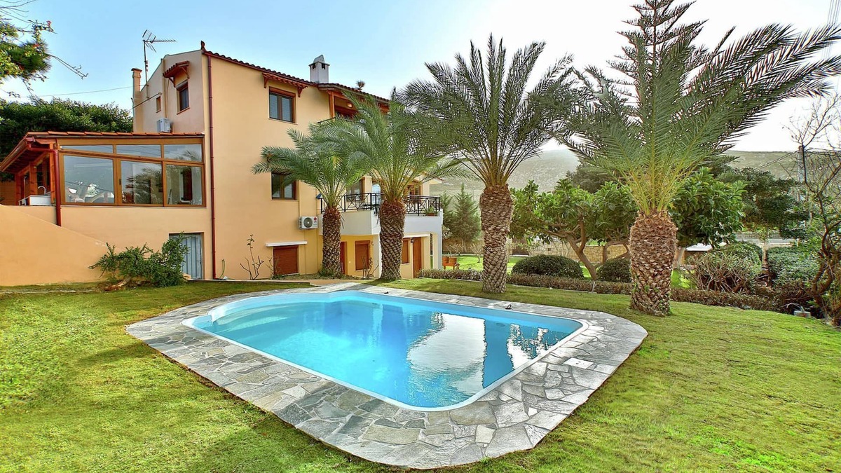 Karteros House | Seaside Serenity Stay