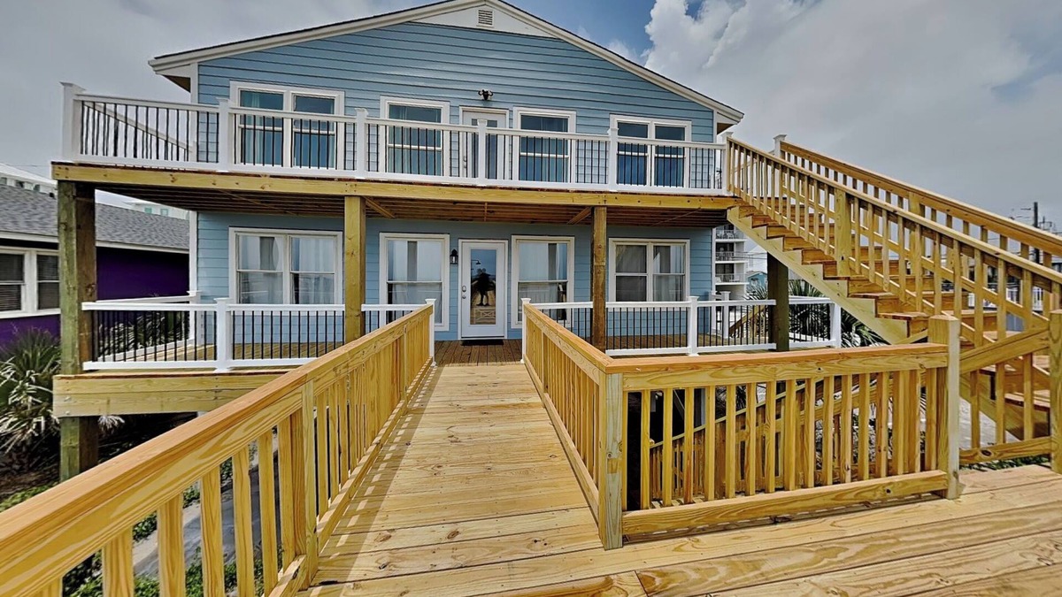 Carolina Beach House | Seaside Serenity A&B | Spacious, Oceanfront, Pet-friendly